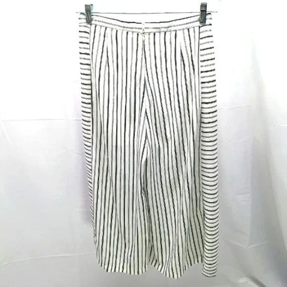 Doe & Rae Wide Leg Cropped Culotte Palazzo Striped Pants Black/White Womans Med - Picture 4 of 11